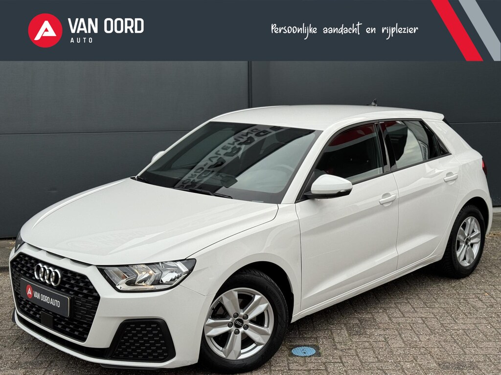 Audi A1 Sportback TFSI Pro Line / Geen import / 100 % Onderhoud