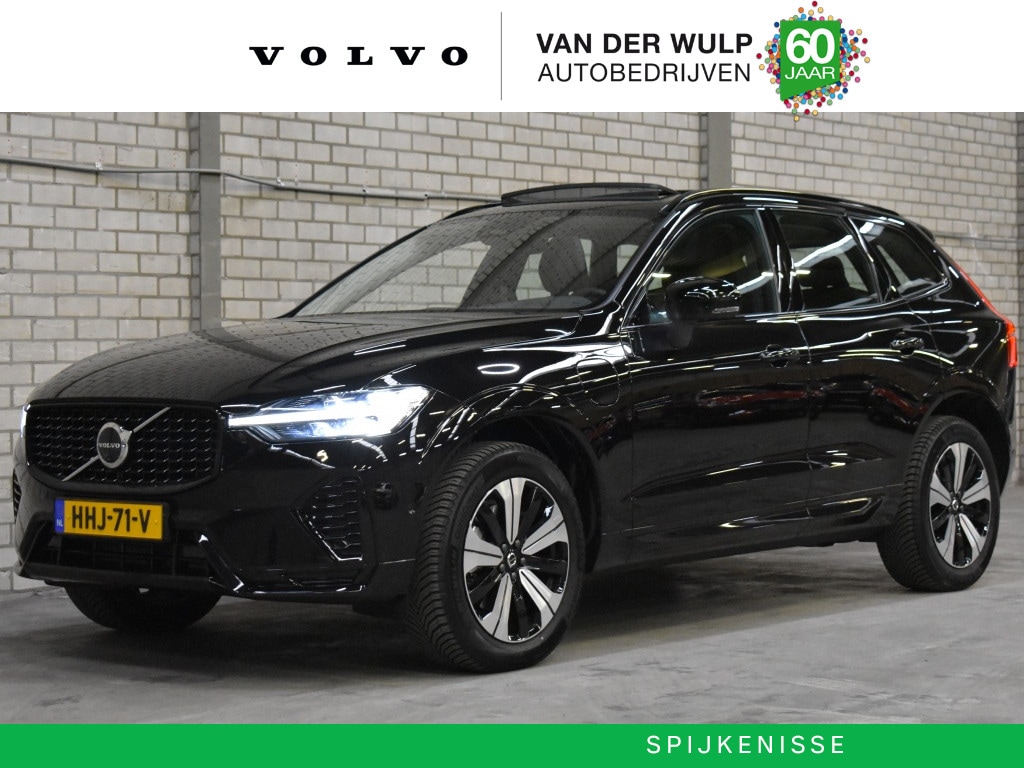 Volvo XC60 T6 350PK AWD Plus Dark | Trekhaak | 360 | Allseason banden |