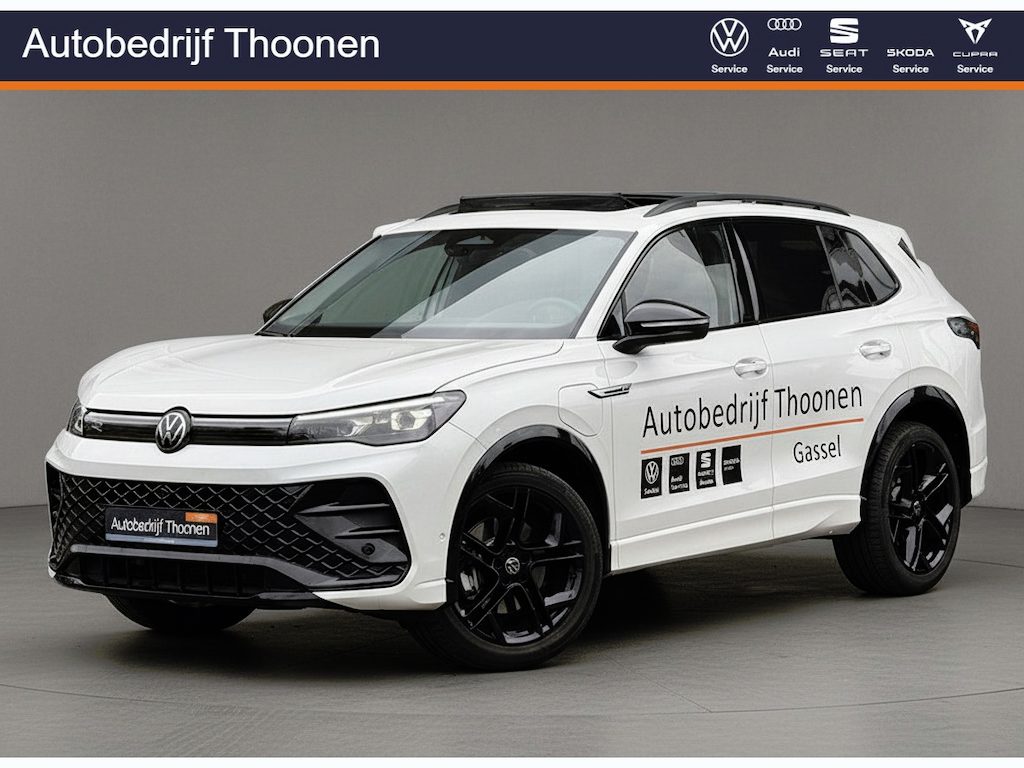 Volkswagen Tiguan 1.5 eHybrid R-Line Business Trekhaak | 360° camera | Pano