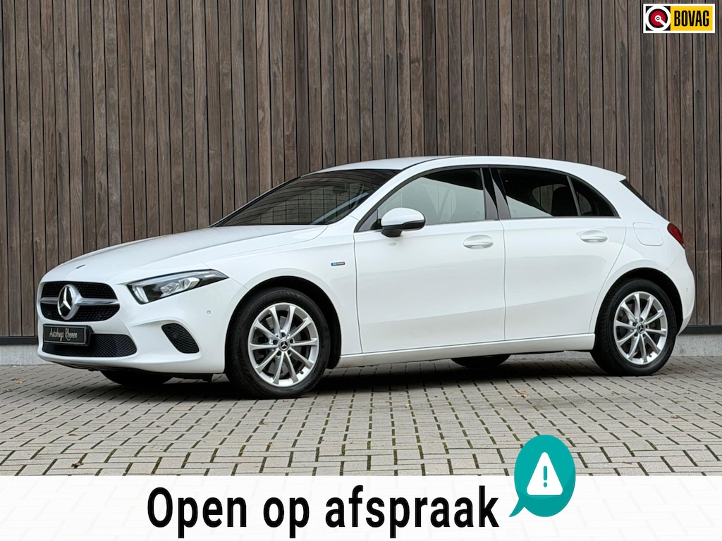 Mercedes-Benz A-klasse 250 e / Leder / Apple Carplay / DH /