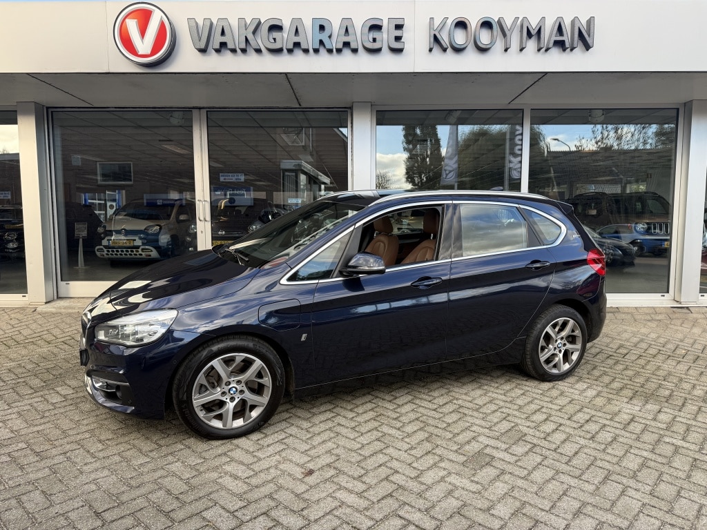 BMW 2-Serie Active Tourer 225xe iP High Exec. plug in | 225pk ! | pano |