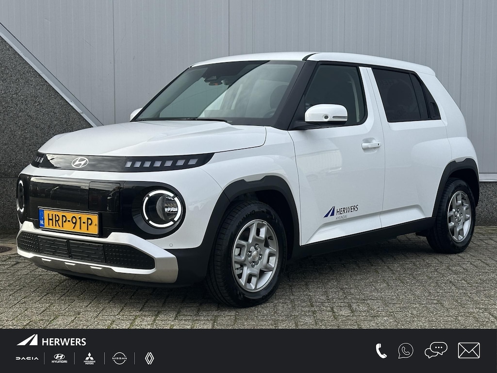 Hyundai Inster Pulse 49 kWh / Navigatie / Achteruitrijcamera / Adaptieve cruise control / verstelbare achterbanken /
