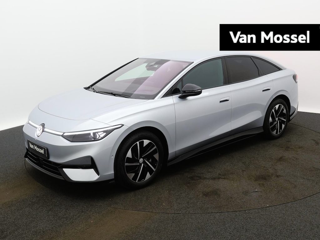 Volkswagen ID.7 Pro Business 77 kWh 286PK | Automaat | Navigatie | 19'' Lichtmetaal | Ergo-Active voorstoelen | 360 graden camera | Apple Carplay/Android Auto | Head-Up display | Side Assist | Sfeerverlichting interieur |