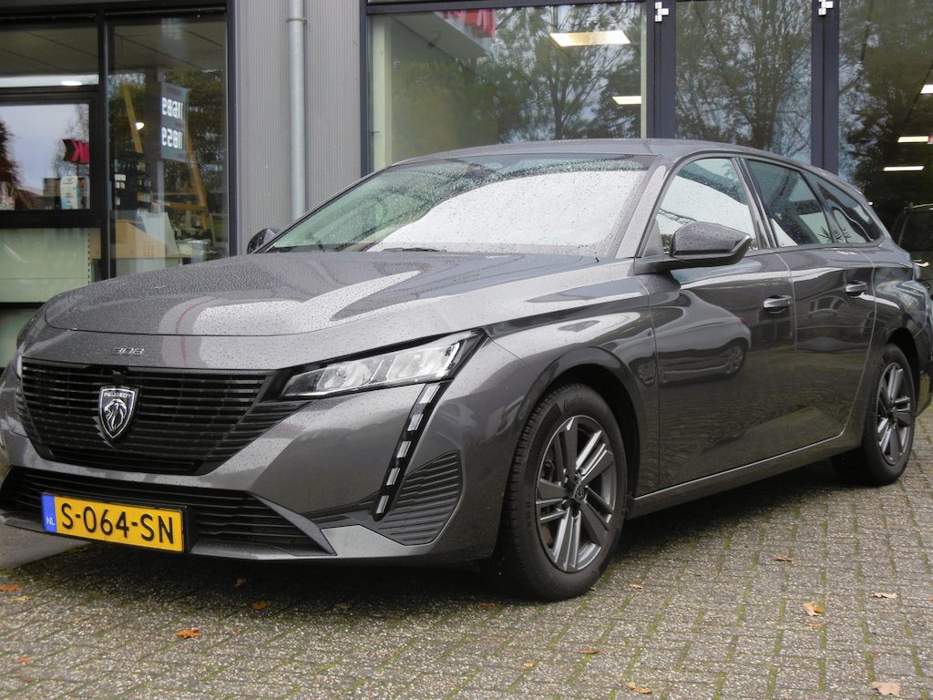 Peugeot 308 SW 1.2 PureTech Active Pack Business Staat in De Krim
