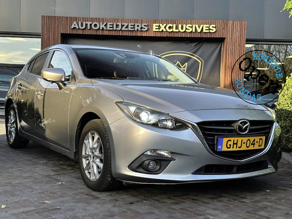 Mazda 3 2.0 TS+ DAB PDC Leder Cruise control Regensensor Voorstoelen verw.