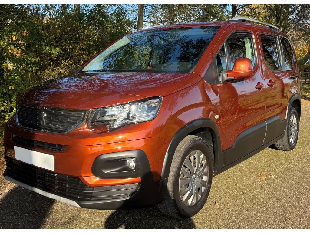 Peugeot Rifter 1.2 Allure 110PK 2019 DEALER ONDERHOUDEN ERG MOOIE AUTO