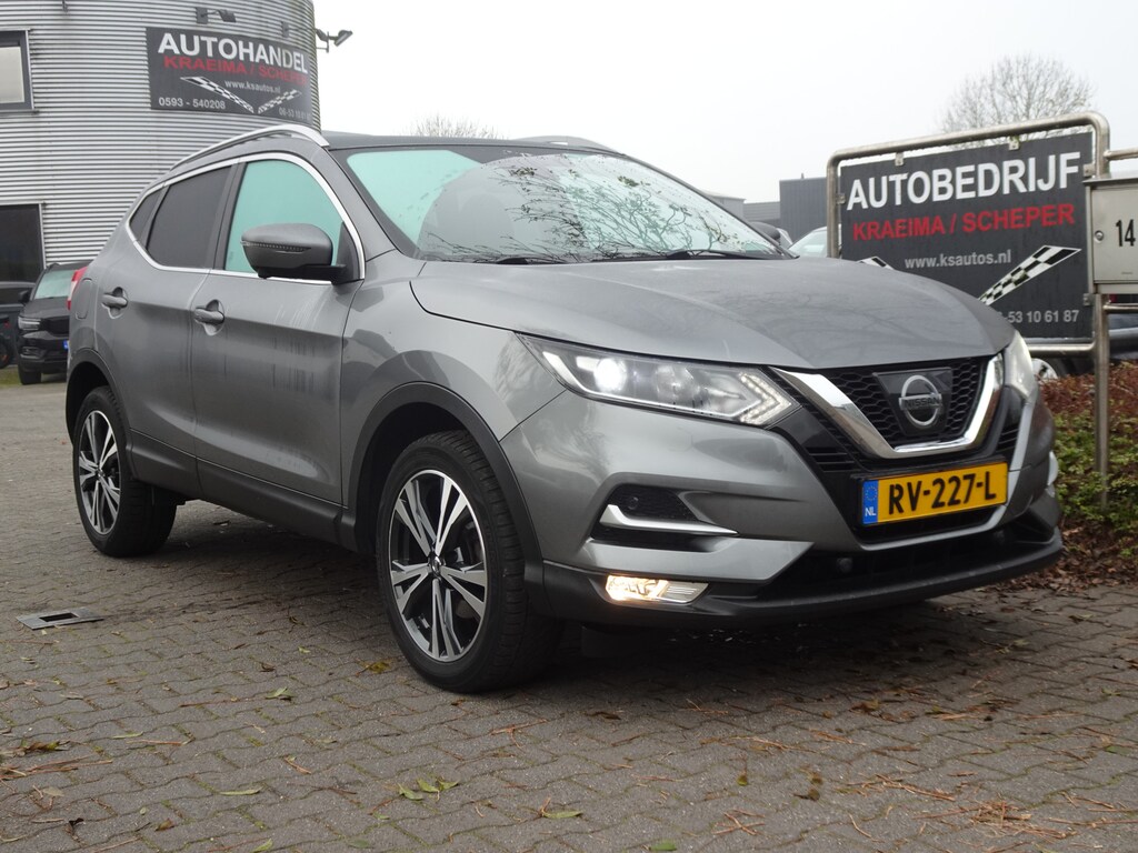 Nissan Qashqai 1.2 N-Connecta Trekhaak Pano-dak