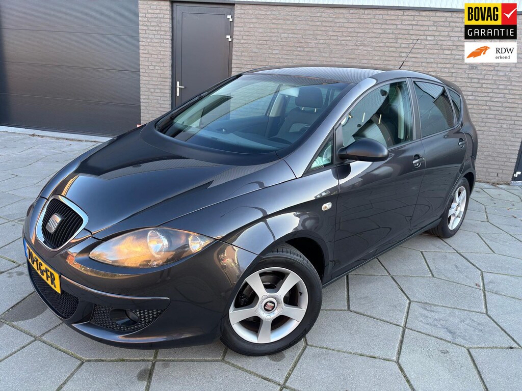 SEAT Altea 1.6 Reference | AIRCO| Metallic |RUIME gezinsauto met een HOGE instap