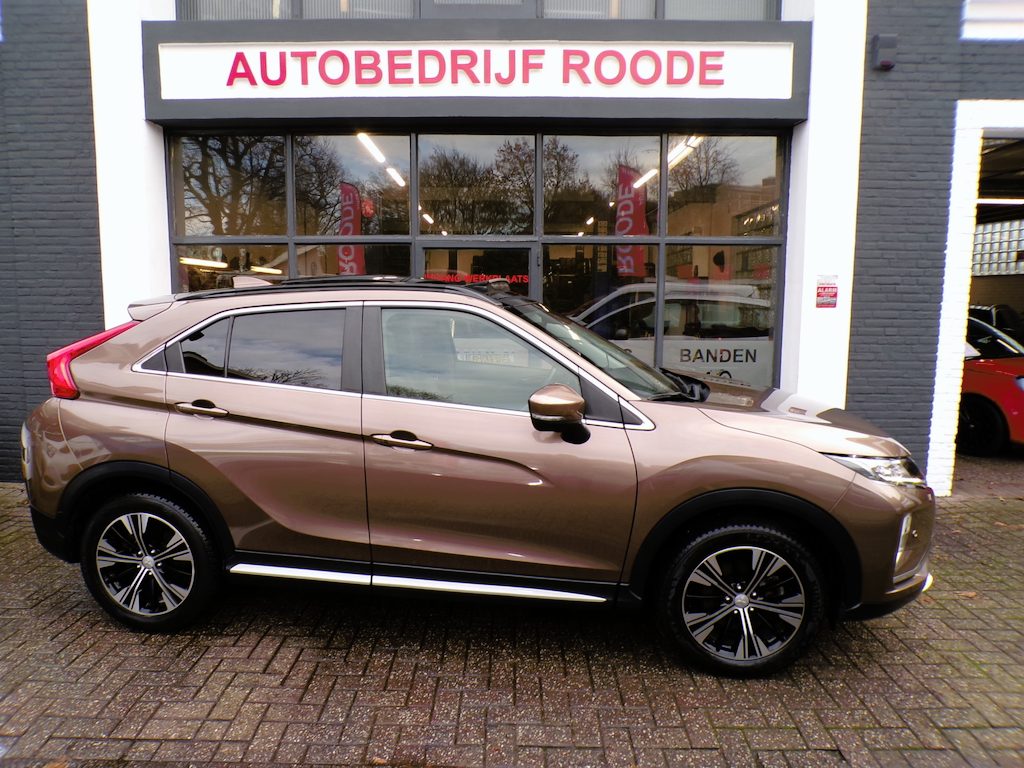 Mitsubishi Eclipse Cross 1.5 DI-T Vol Extra's 1e EIGENAAR,TOP STAAT,LEDER , PANORAMA DAK!