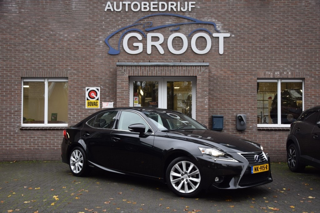Lexus IS 300H HYBRID Business Line  DEALER ONDERHOUDEN