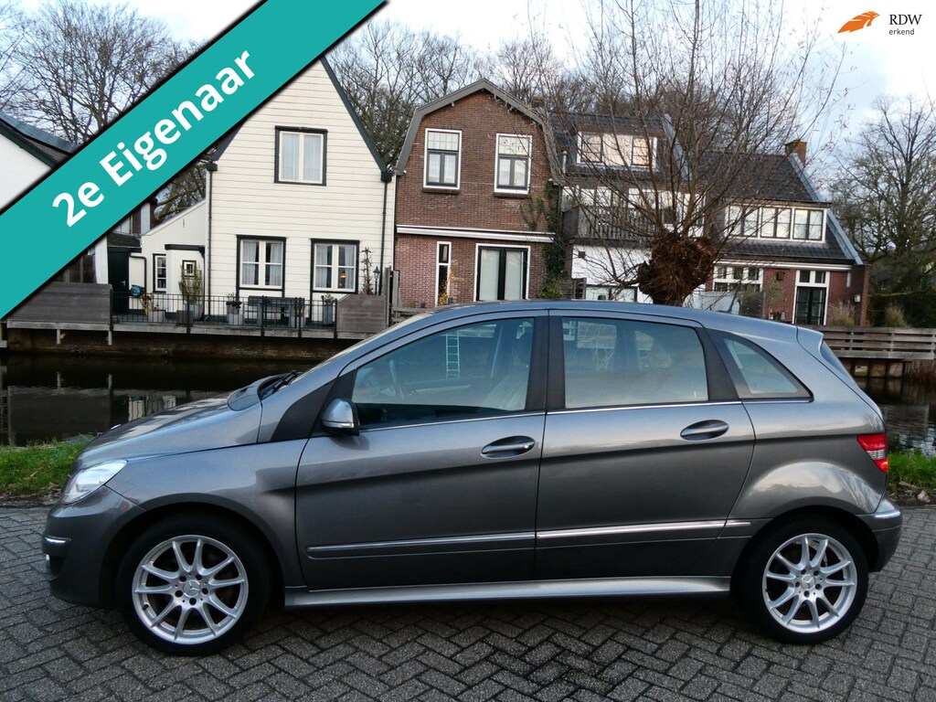 Mercedes-Benz B-klasse 200 136pk Airco Navi Trekhaak 1500kg. 2e eig.