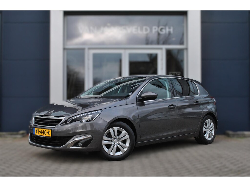 Peugeot 308 Allure 1.2 PureTech 110pk Pano