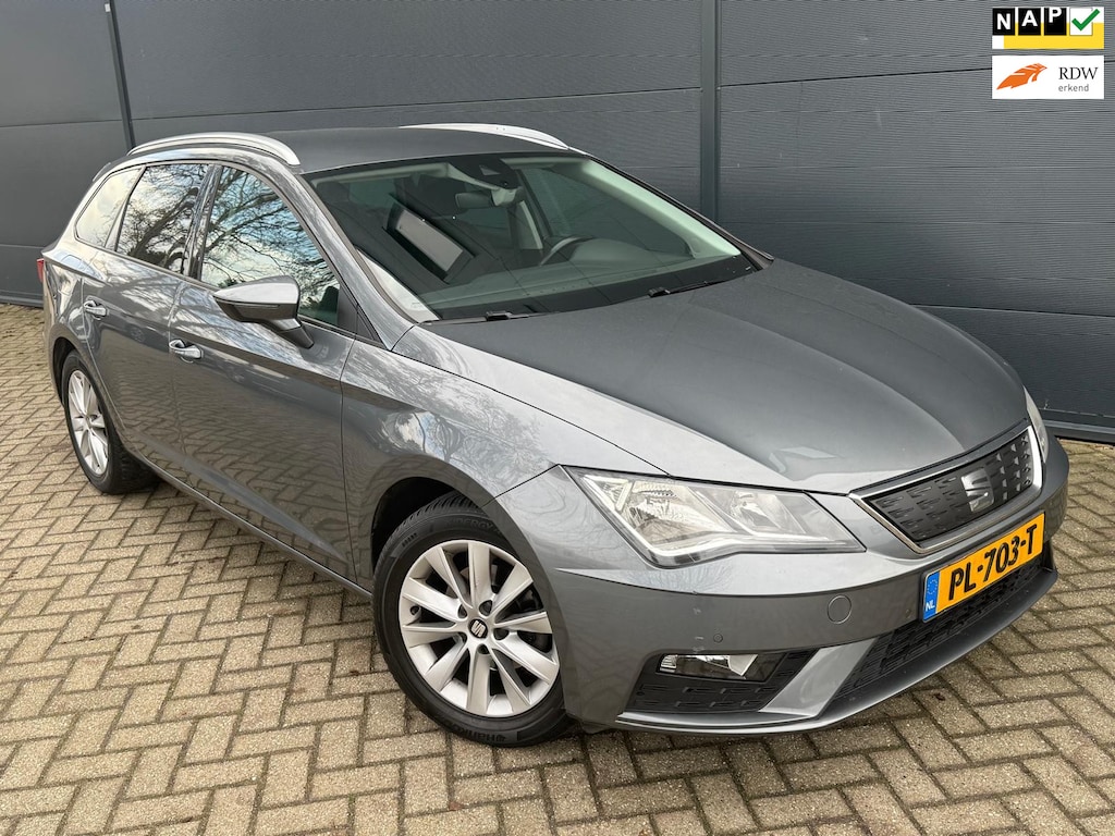SEAT Leon ST/Automaat/Navi/carplay/psrkeer sensoren voor en achter/led lamp/ 1.0 EcoTSI Style Business Intense