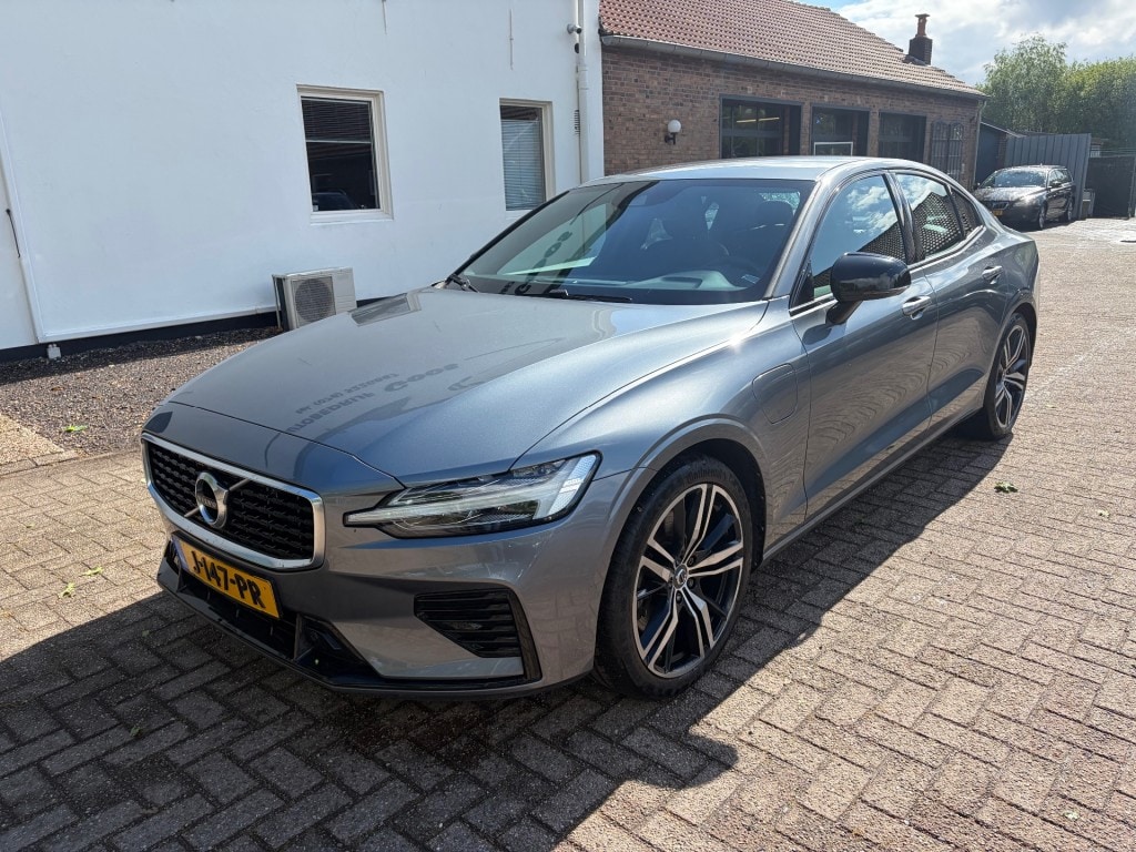Volvo S60 T6 AWD R-Design Plug In Pilot Assist Adaptive Cruise Trekhaak
