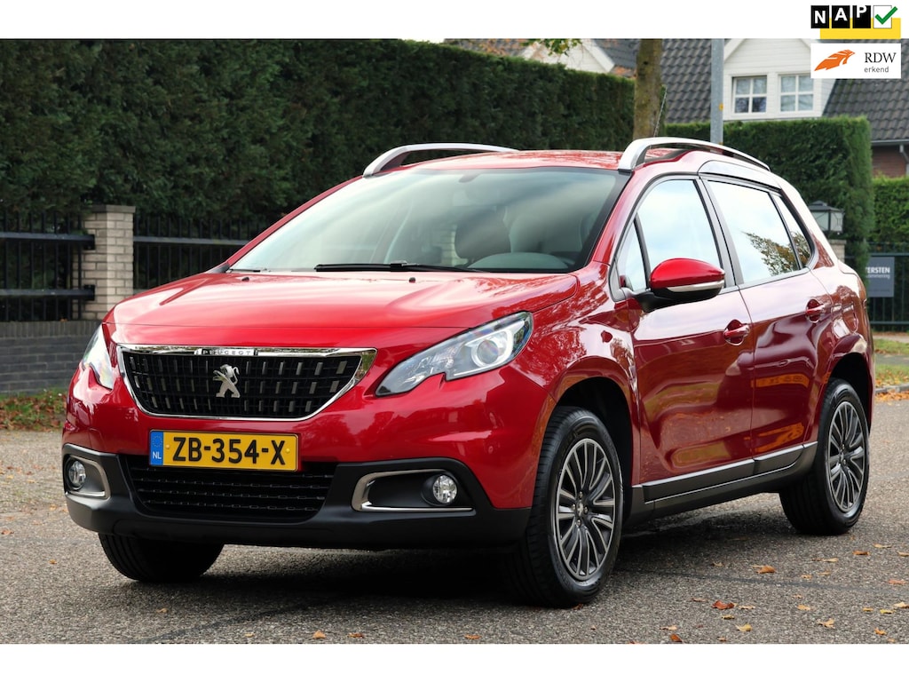 Peugeot 2008 1.2 PureTech Blue Lion | CARPLAY | NAVI | AIRCO | CRUISE | TREKHAAK | NAP | MOOIE GOED ONDERHOUDEN AUTO |