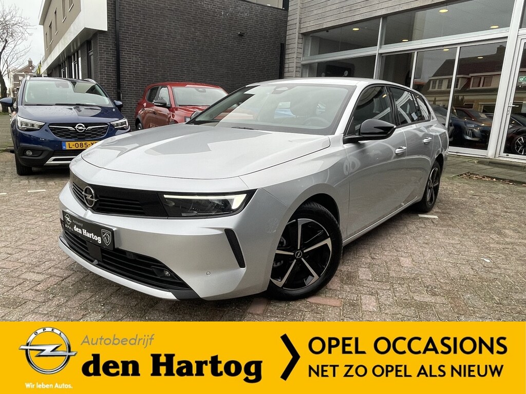 Opel Astra Sports Tourer 1.2 Business Edition ECC/Parkeerhulp V+A/Apple Carplay/Android Auto.