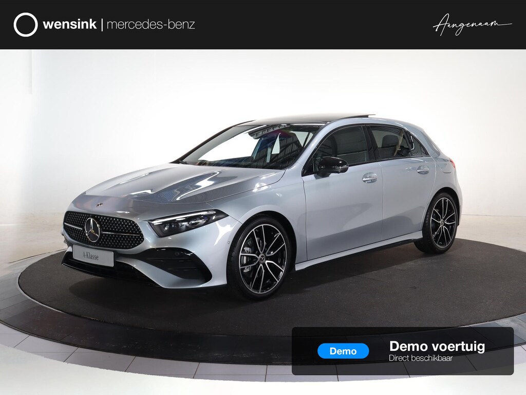 Mercedes-Benz A-klasse 180 Business Solution AMG | Panoramaschuifdak | Nightpakket | AMG Line Plus | Head-up display | 360° camera