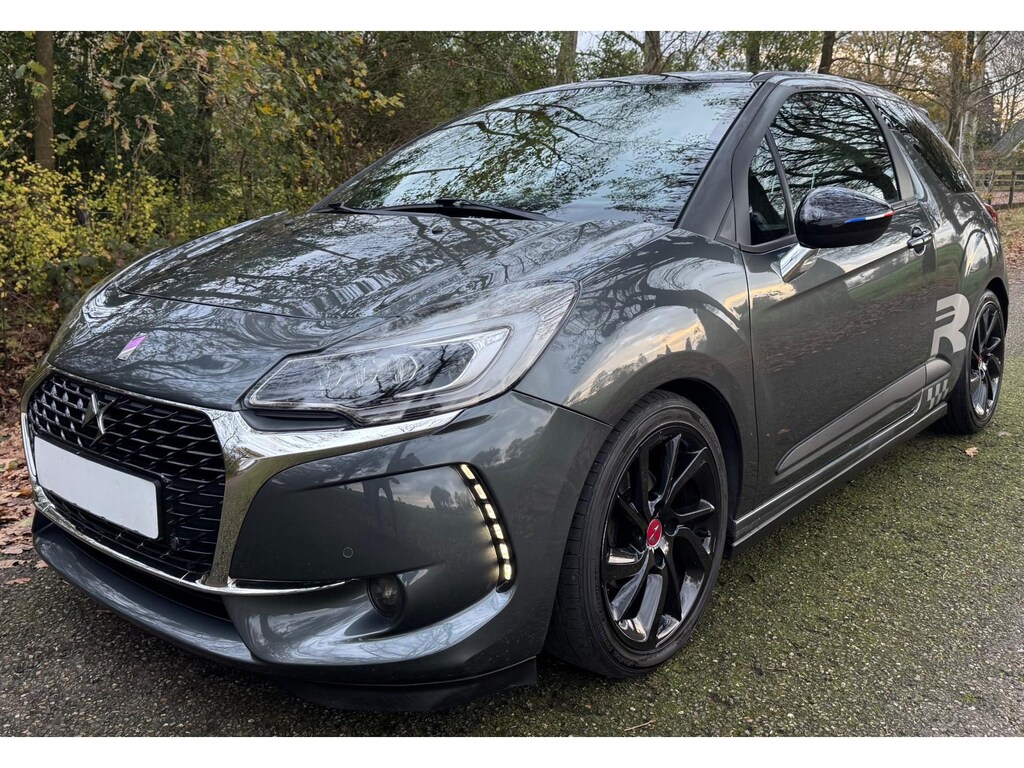 DS 3 1.2 Performance RACING 2017 110PK CAMERA NAVI APPLE CARPLAY CRUISE