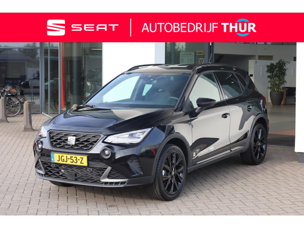 SEAT Arona 1.0 EcoTSI FR Business Connect 95PK / 70kW Keyless start + entry, adaptieve cruise control met Stop&Go, elektrisch verstel- en inklapbare buitenspiegels, Apple Carplay / Android Auto, DAB+, achteruitrijcamera (rear view), parkeersensoren voor en achter, 18" LMV, verwarmbare voorstoelen, draadloze telefoon laden, multifunctioneel stuurwiel