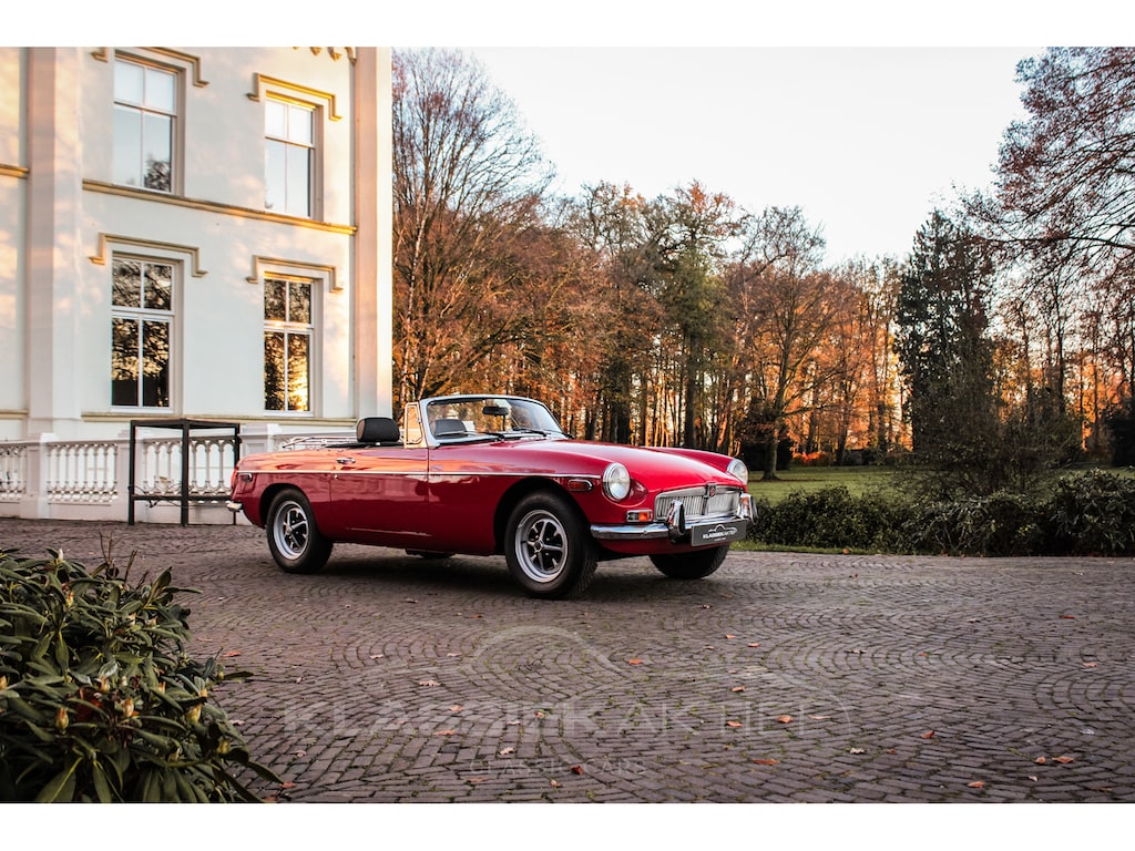 MG MG B MGB 1.8 Roadster