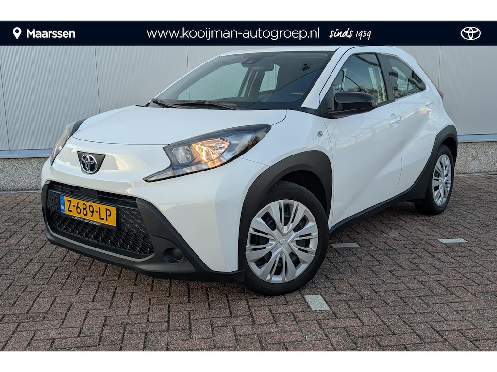 Toyota Aygo X 1.0 VVT-i MT Play / Apple CarPlay/Android Auto / Camera achter / Groot scherm /