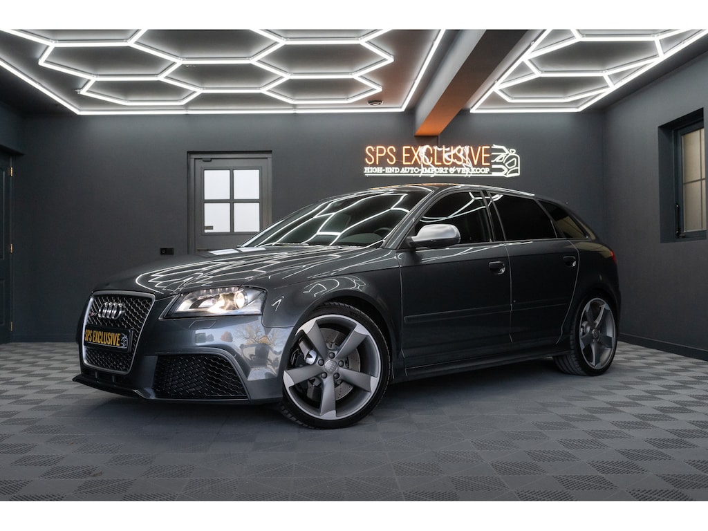Audi RS3 Sportback 2.5 T RS 3 quattro Pro Line / Milltek / Onderhoudshistorie / CTS intake / Distributie nieuw A3 RS 3