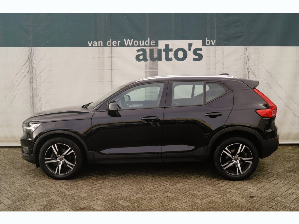 Volvo XC40 1.5 T3 163pk Automaat Business Pro -NAVI-ECC-CAM-