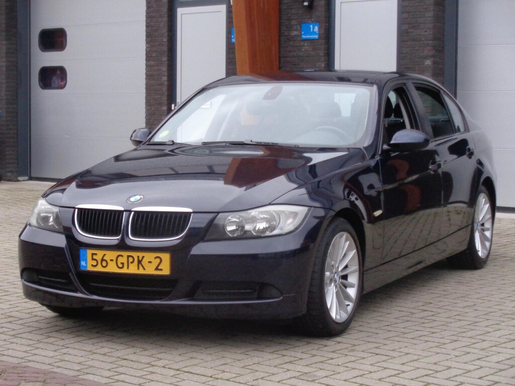 BMW 3-Serie 318i Executive Nwe Apk Airco LM-Velgen Cruise