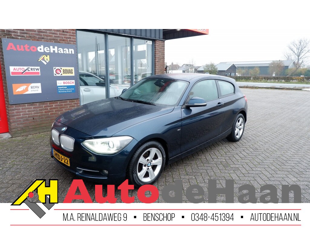 BMW 1-Serie 114i 3-drs Sport ##BINNENKORT##Leder/Navi/Airco/Cruise