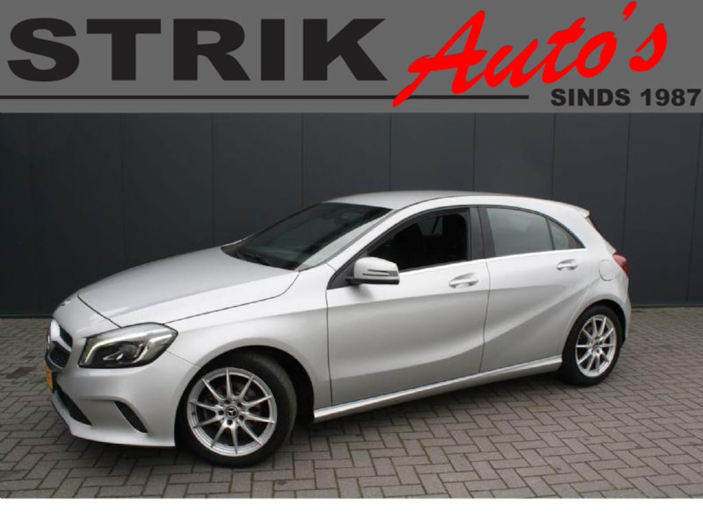 Mercedes-Benz A-klasse 180 d Business Solution AMG NETTO € 10995,- - AUTOMAAT - NAVIGATIE - CAMERA - LED