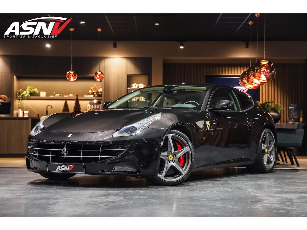Ferrari FF 6.3 V12, 660 PK, 2012, New/Ferrari Power15/Warranty, Full Dealer/History, Passenger/Display, Carbon, Ferrari-Shields!!