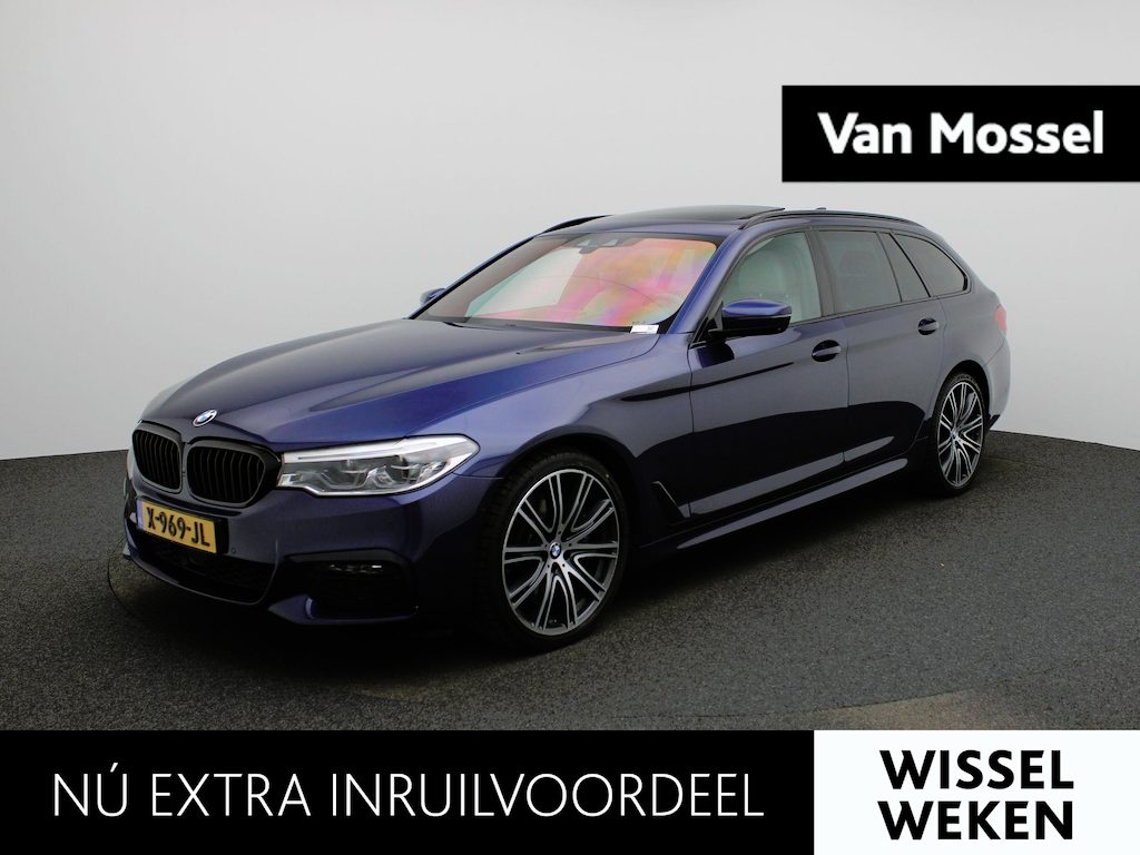 BMW 5-Serie Touring 540i xDrive High Executive | Automaat | Panoramadak | Harman Kardon | Lederen Bekleding | Stoelverwarming + Stoelventilatie | head-up display | 360. Camera | Sfeerverlichting |