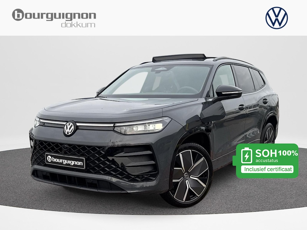 Volkswagen Tayron 1.5 eHybrid R-Line Edition | Trekhaak | Pano Dak | 272PK | PHEV | SOH 100% | Black Style |