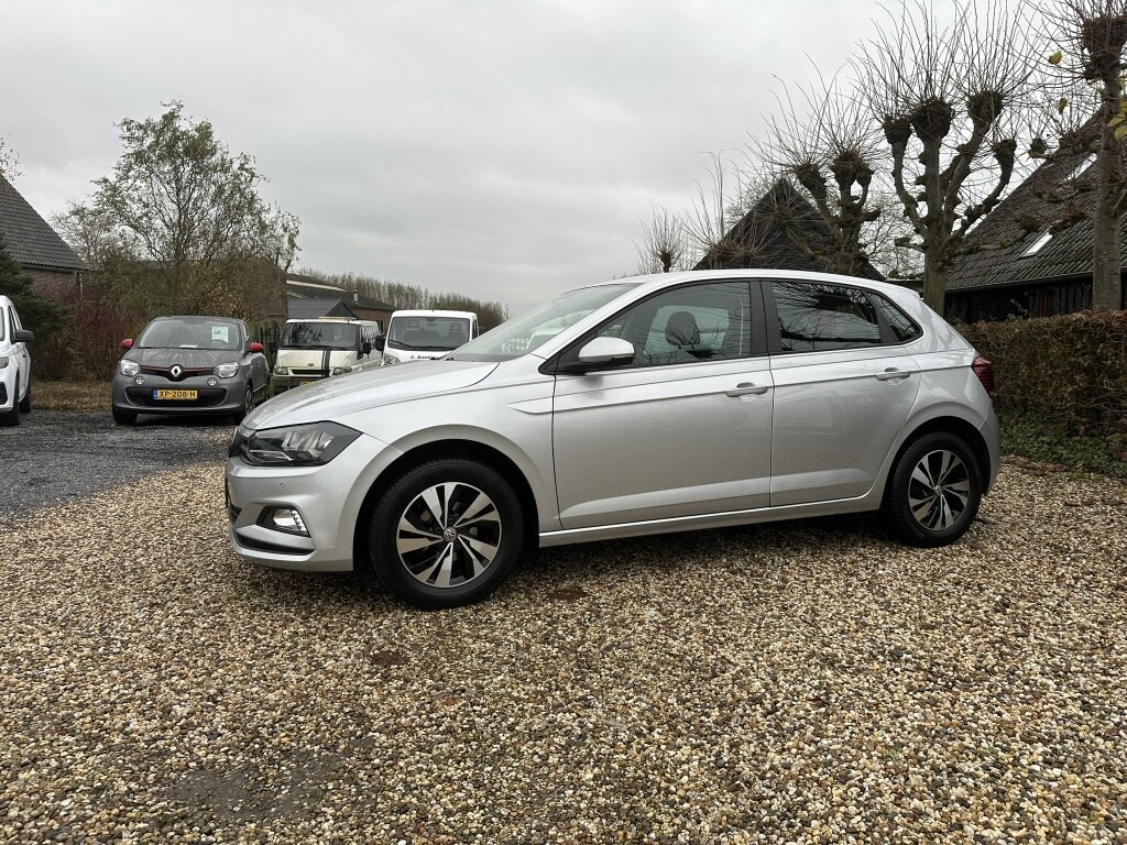 Volkswagen Polo 1.0 Comfortline PDC V/A, Carplay