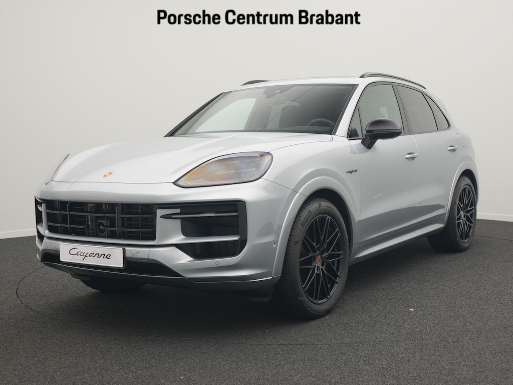 Porsche Cayenne E-Hybrid Black Edition