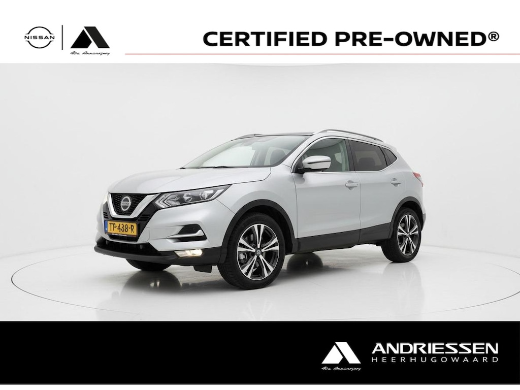 Nissan Qashqai 1.2 N-Connecta Panoramadak en Trekhaak