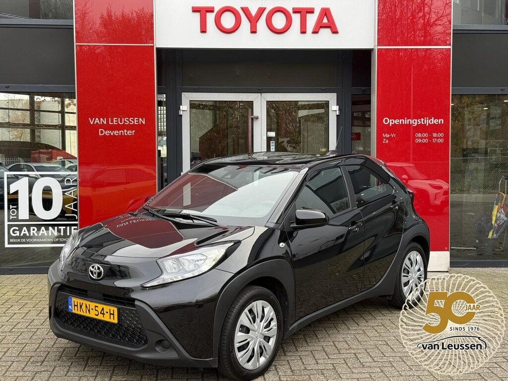 Toyota Aygo X PLAY AIRCO CAMERA AD-CRUISE APPLE/ANDROID NL-AUTO
