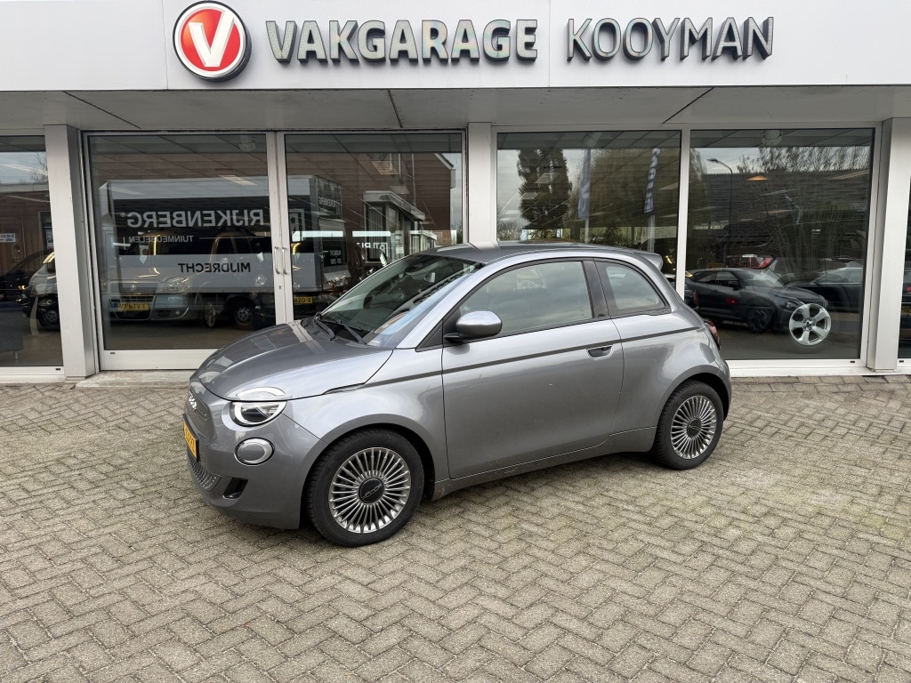 Fiat 500 Icon | carplay | lm velgen |