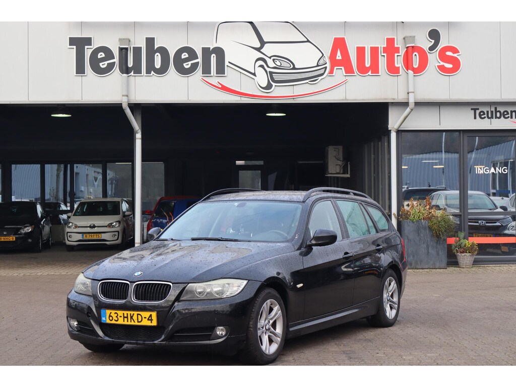 BMW 3-Serie Touring 318i Business Line Navigatie, Cruise control, Climate control, Lichtmetalen wielen