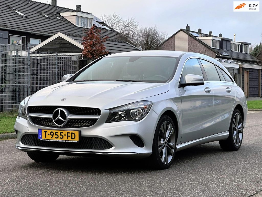 Mercedes-Benz CLA Shooting Brake AMG 180 Business Solution AMG Automaat*Achteruit camera*Navigatie*Cruise*Leder*LM velgen*
