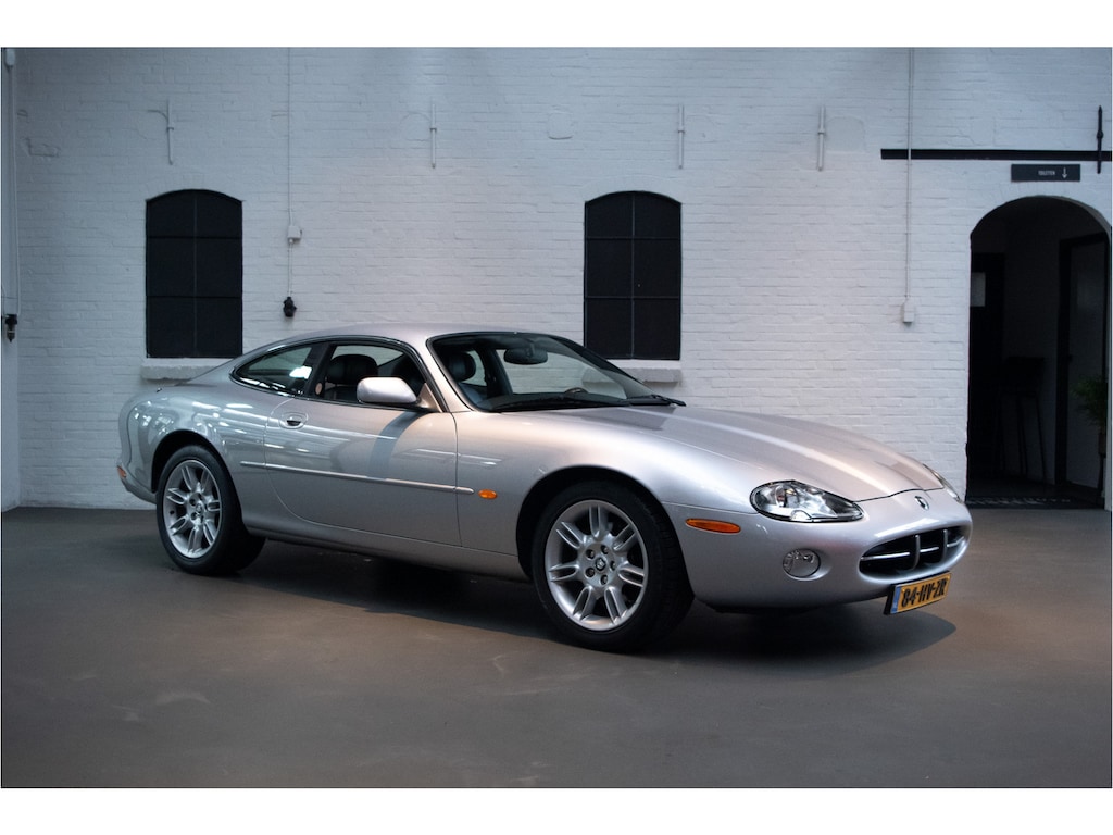 Jaguar XK8 4.0 V8 Coupé Org. Ned,