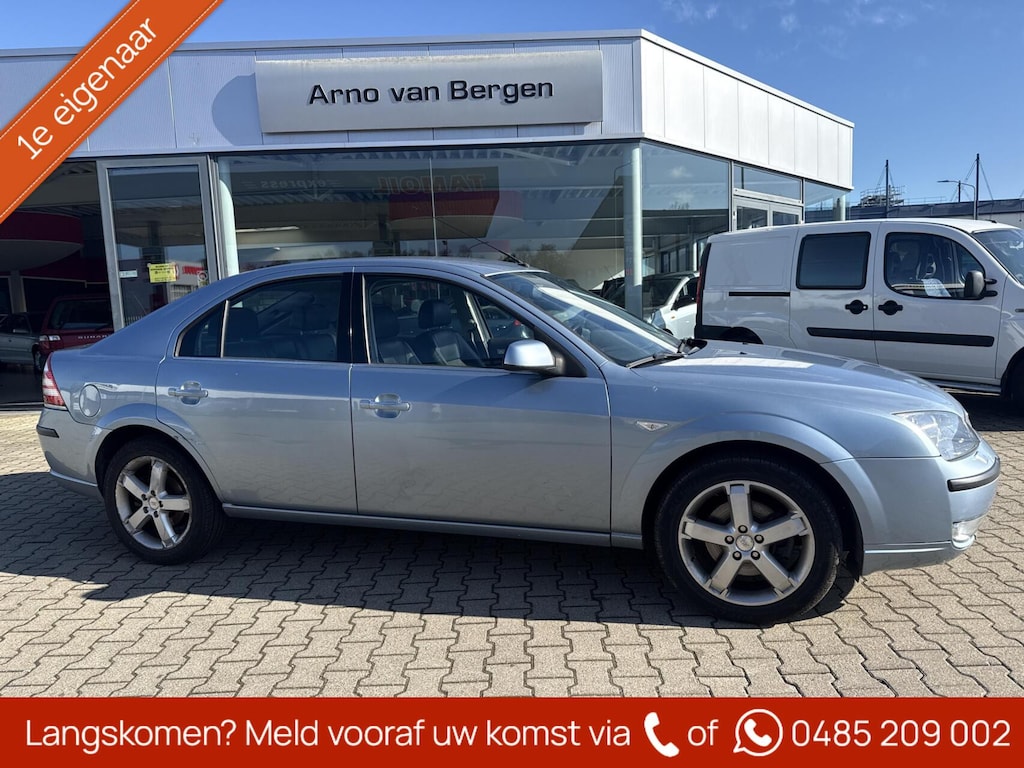 Ford Mondeo 1.8-16V Platinum, climatronic, cruisecontrol, trekhaak, nieuwe APK.