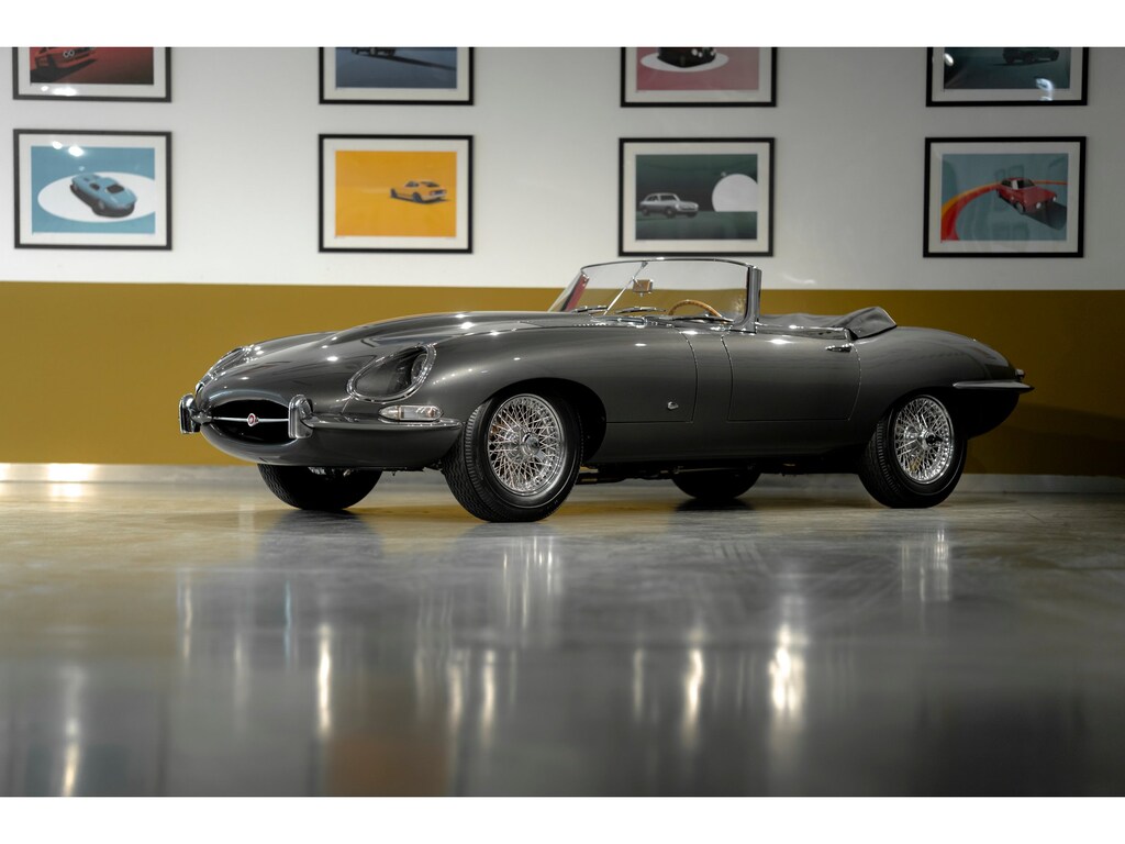 Jaguar E-Type 3.8 OTS Outside Bonnet Latch number 243 | Concour car | 12 month Waranty