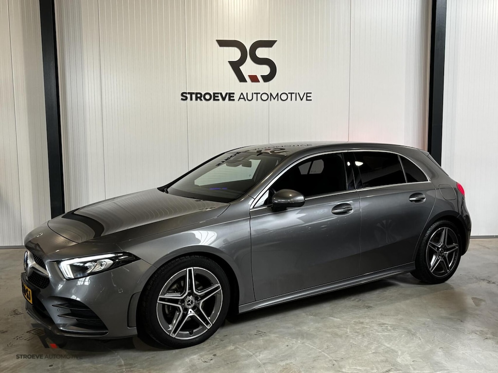 Mercedes-Benz A-klasse 180 Buss Solution AMG | Navi | LED | Camera | CarPlay | Cruise | Virtual | Keyless | PDC | Sfeerverl | Org NLD |