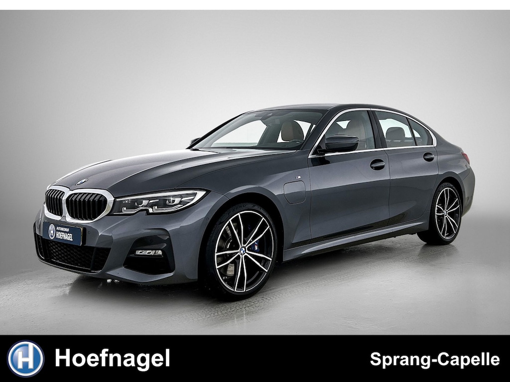 BMW 3-Serie 330e High Executive M Sport | Cruise Control | CarPlay | Stoelverwarming |
