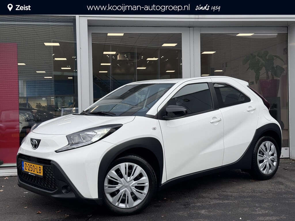 Toyota Aygo X 1.0 VVT-i MT Play | Camera | Airco | Multifunctioneel Stuurwiel | Apple Carplay | Android Auto