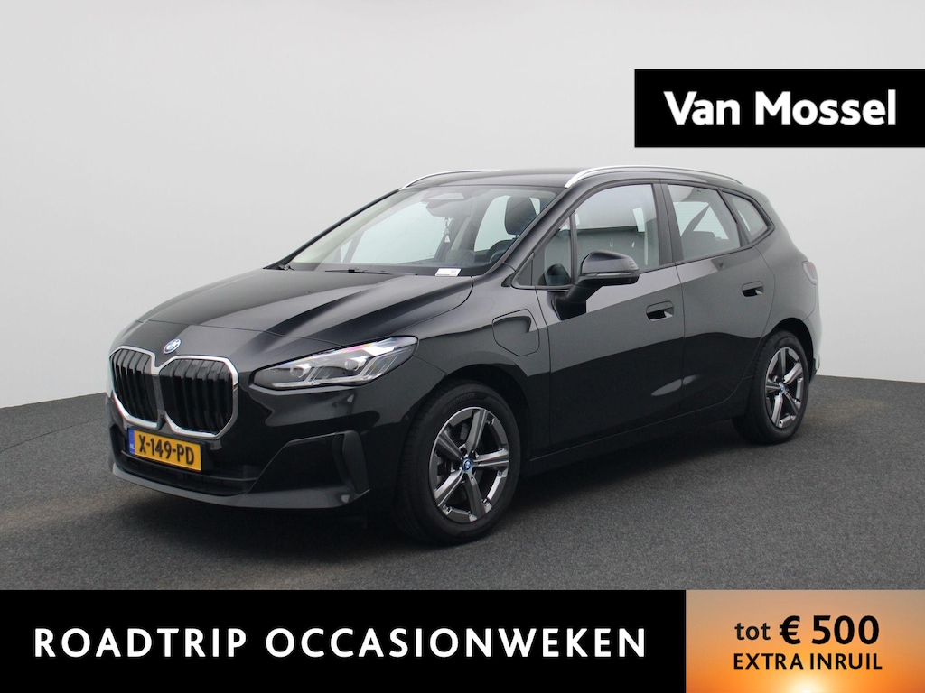 BMW 2-Serie Active Tourer 230e xDrive | AUTOMAAT | TREKHAAK | HEAD-UP DISPLAY | 360 CAMERA | NAVIGATIE | MEMORY STOELEN | STOELVERWARMING |