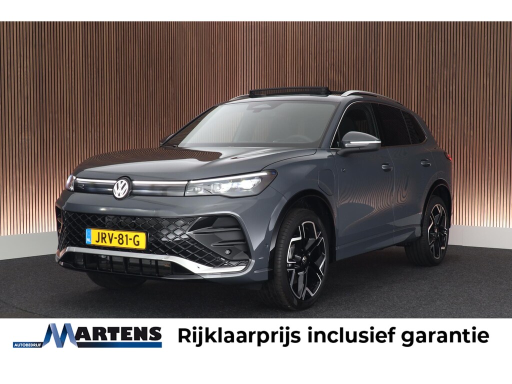 Volkswagen Tiguan 1.5 272pk eHybrid R-Line Edition Trekhaak Camera Keyless Massage Virtual Cockpit Panoramadak Carplay