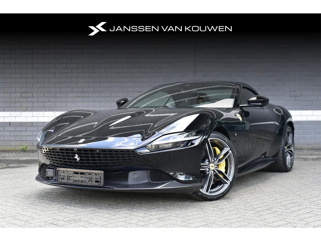 Ferrari Roma Spider 3.9 V8 20" Forged wheels Carbon Brakes Carbon Fibre