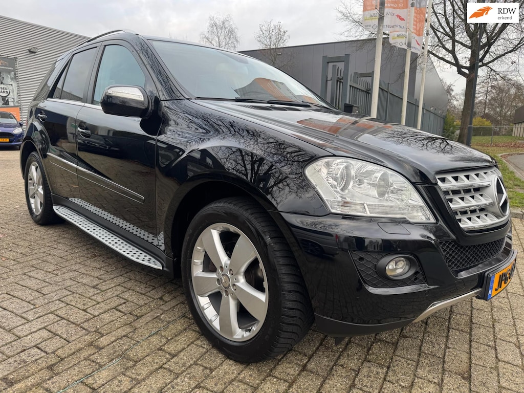 Mercedes-Benz ML-klasse 350 v6 benzine automaat 4-matic, 1e eigenaar 153.000 km , Youngtimer ( bijtellingsvriendelijk ) nwe apk